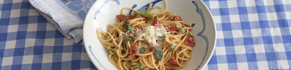 Pasta met tomaatjes uit de wok