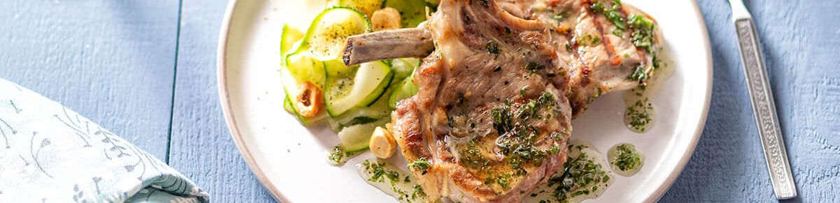Provençaalse lamskoteletten met courgettesalade