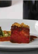 Gestoofde wildzwijnsnek met puree van eekhoorntjesbrood en spitskool