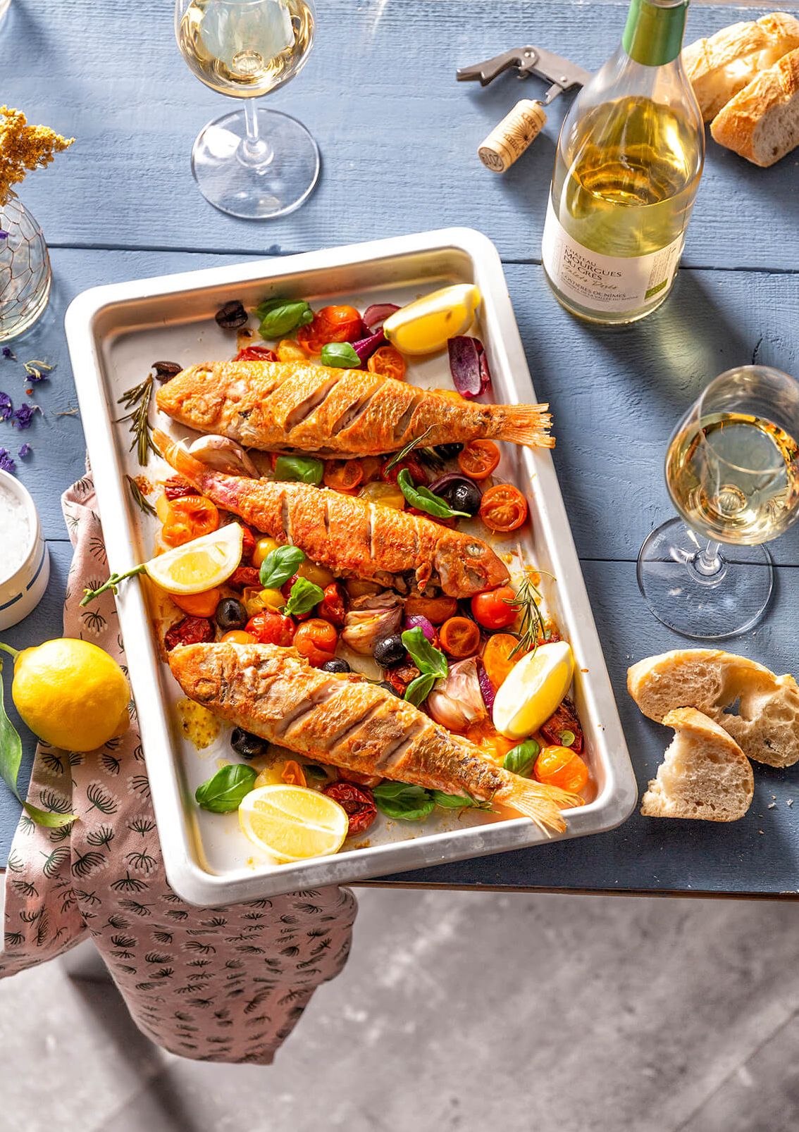 Krokant gebakken mul met mediterrane tomaatjes